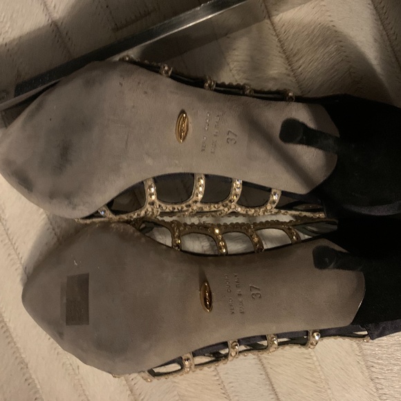 Sergio Rossi Swarovski Pumps - Picture 9 of 9